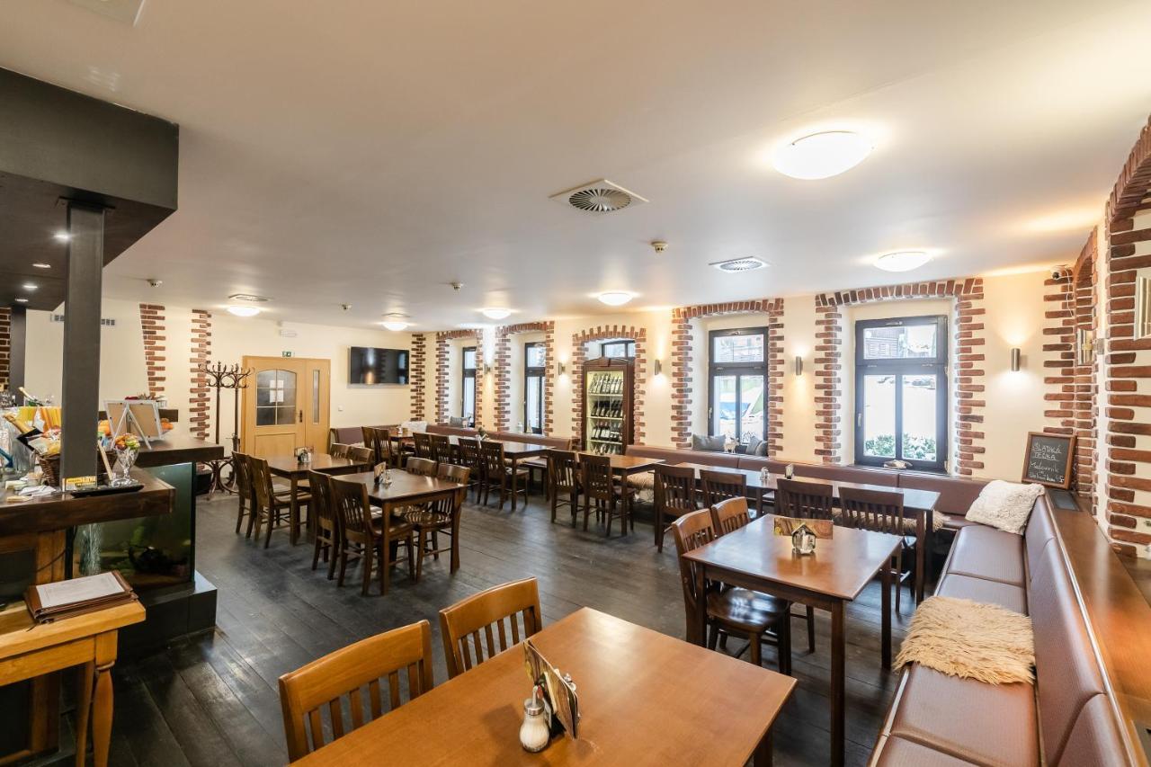 Hotel Perla Jizery Josefuv Dul Bagian luar foto