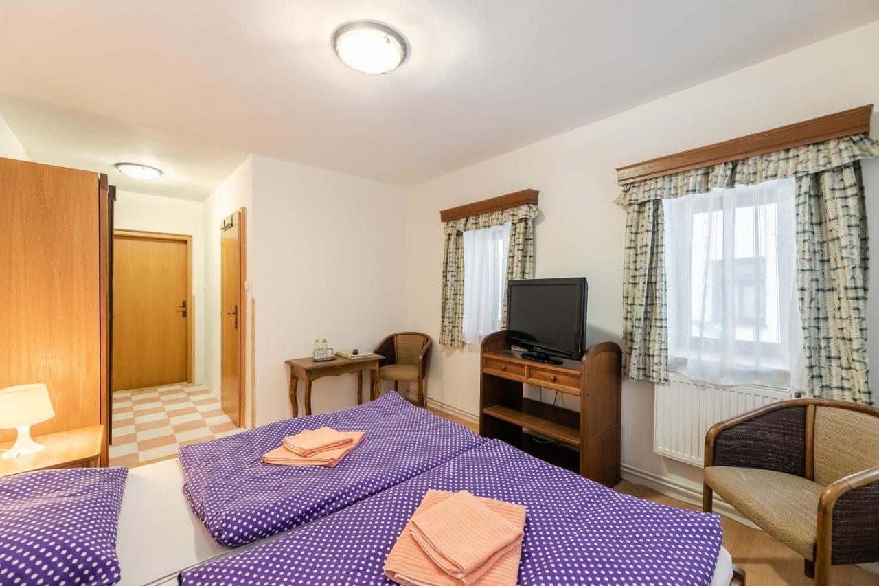 Hotel Perla Jizery Josefuv Dul Bagian luar foto