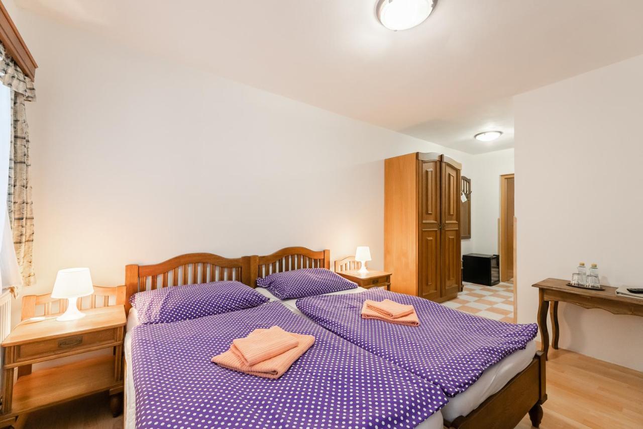 Hotel Perla Jizery Josefuv Dul Bagian luar foto