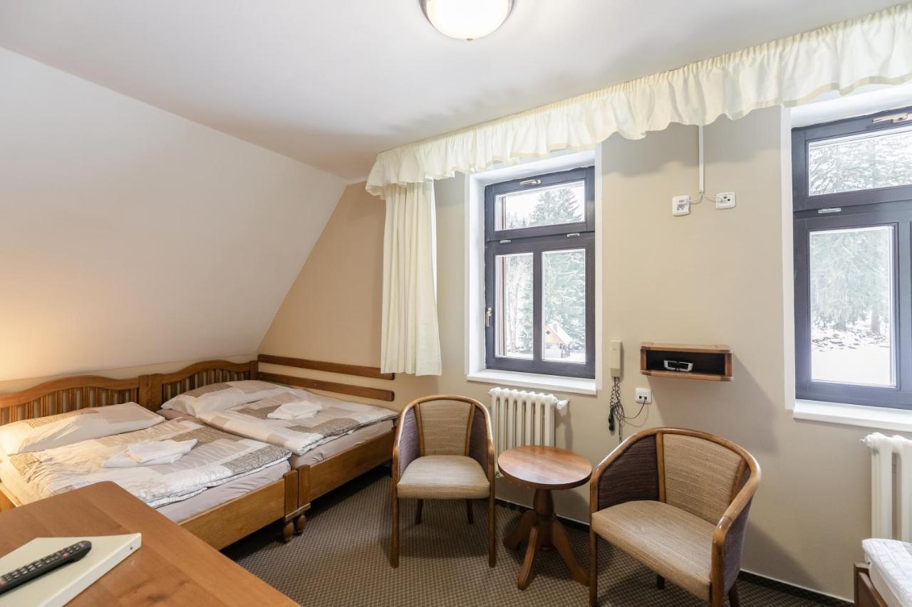 Hotel Perla Jizery Josefuv Dul Bagian luar foto