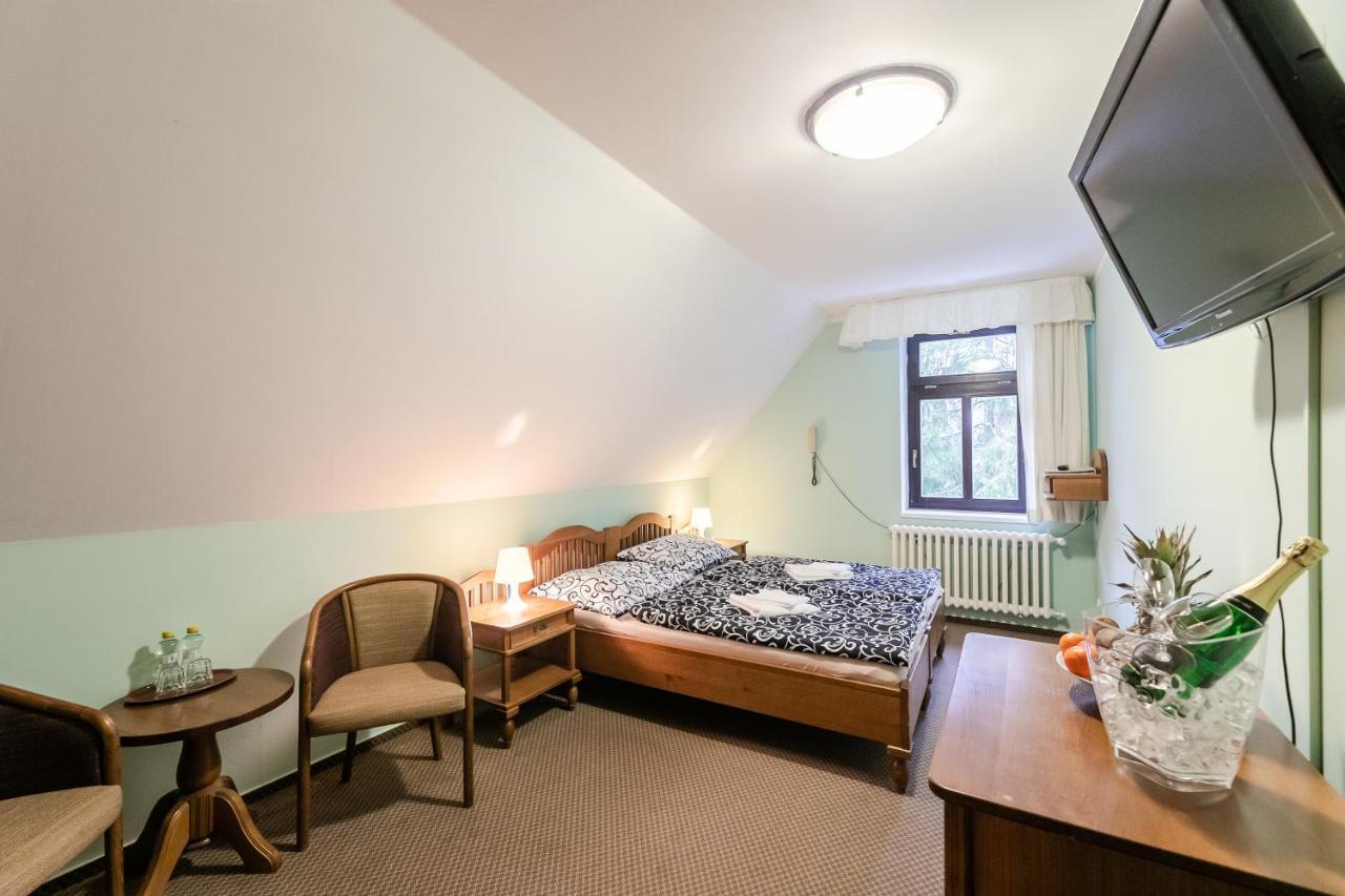 Hotel Perla Jizery Josefuv Dul Bagian luar foto