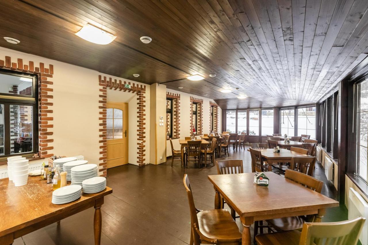 Hotel Perla Jizery Josefuv Dul Bagian luar foto