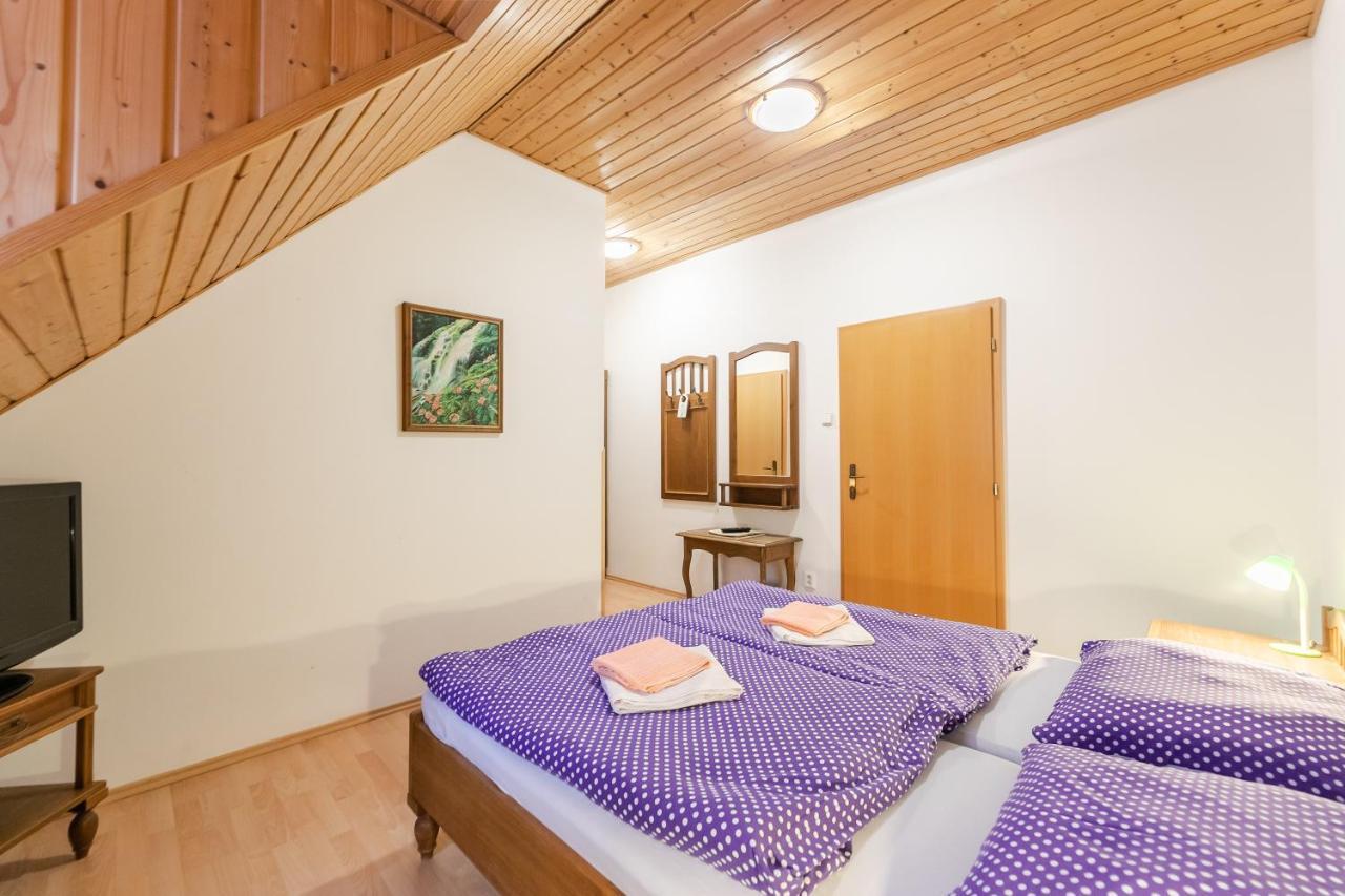 Hotel Perla Jizery Josefuv Dul Bagian luar foto
