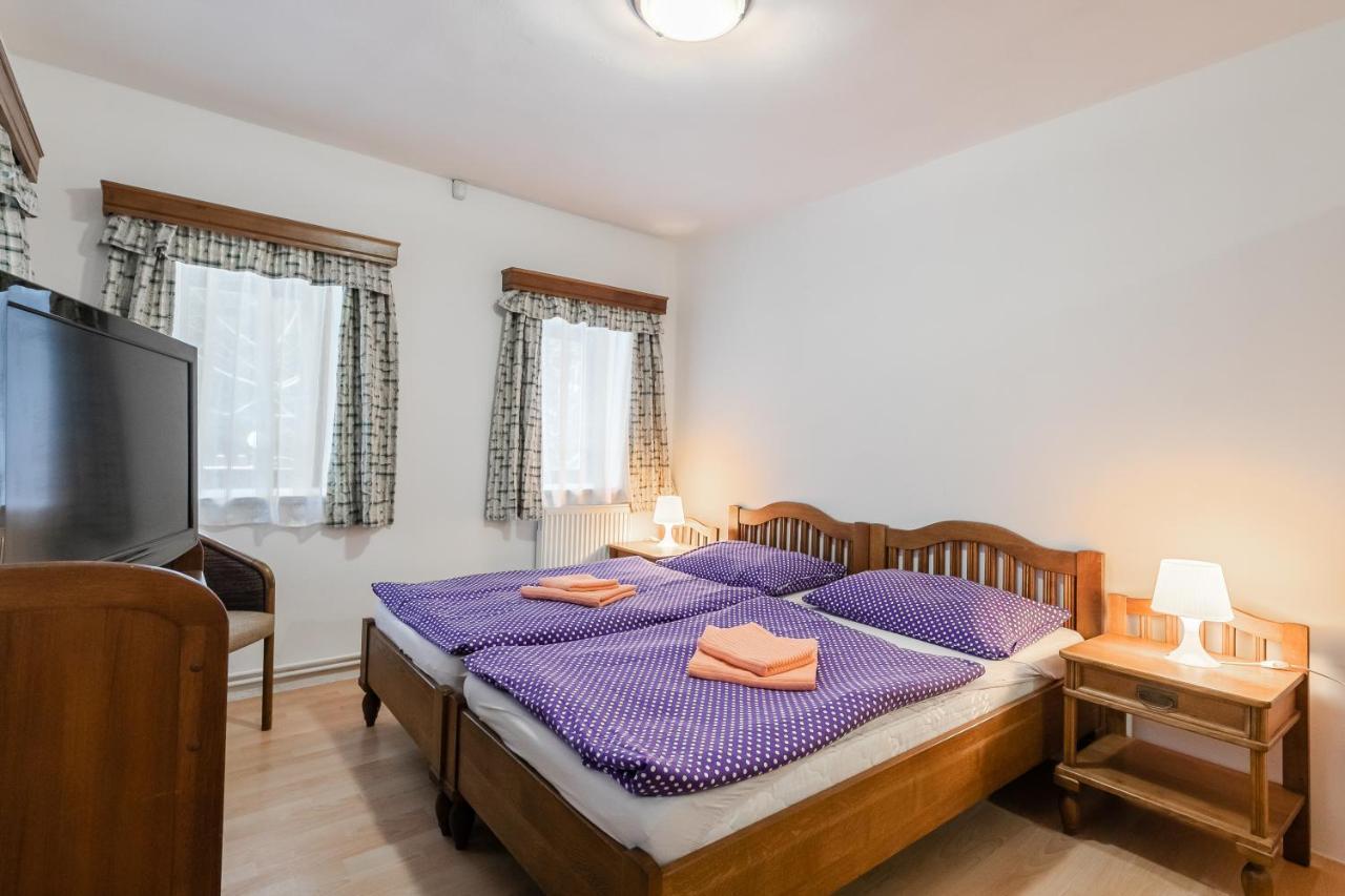 Hotel Perla Jizery Josefuv Dul Bagian luar foto